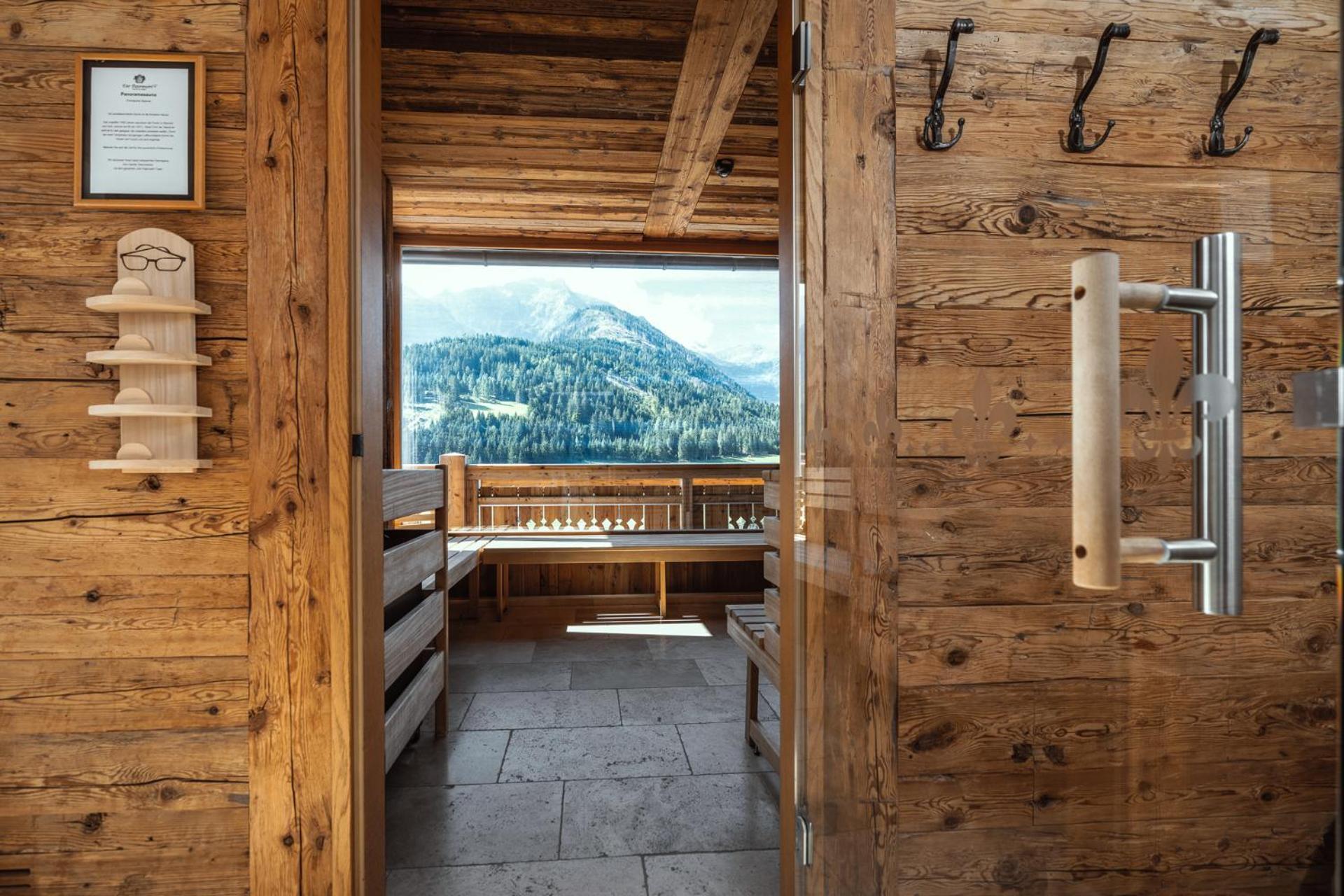 Hotel Der Paternwirt Maria Luggau Esterno foto