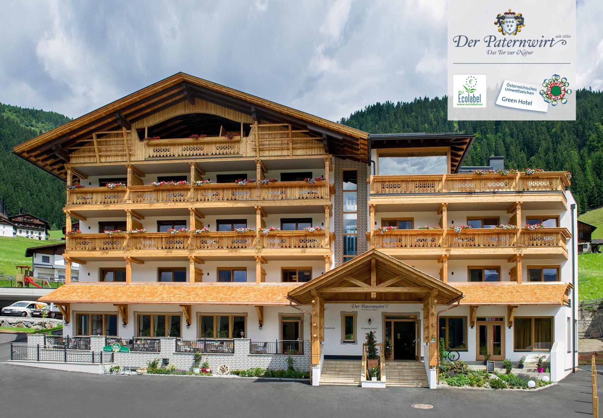 Hotel Der Paternwirt Maria Luggau Esterno foto