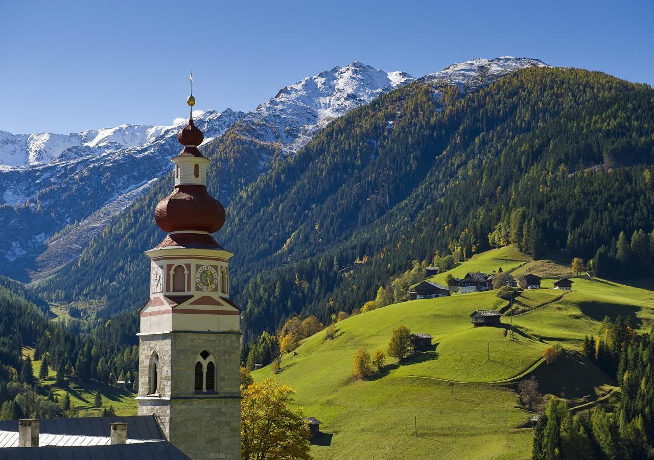 Hotel Der Paternwirt Maria Luggau Esterno foto